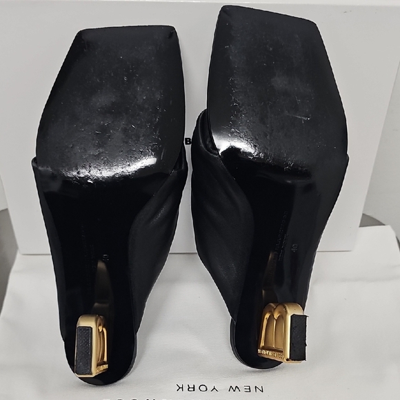 Brandon Blackwood Black Leather Knotted Mule Sandals with Gold B-Heel - Picture 8 of 15